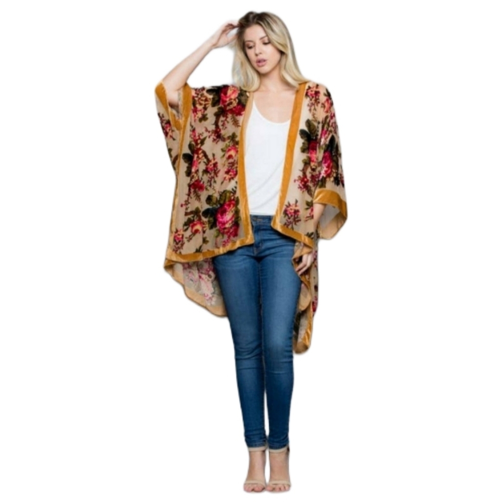 NWT LA Soul Rose Print Floral Velvet Kimono in Golden Beige